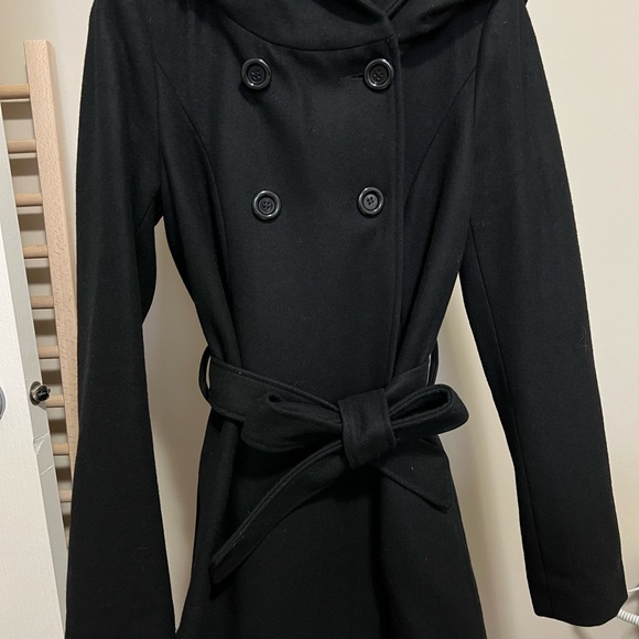 Le Chateau mid length hooded wrap coat - Picture 5 of 9